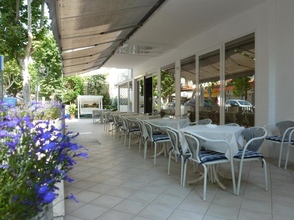Hotel Gioiella Rímini Exterior foto